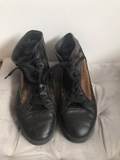 Hogan Rebel snacker donna