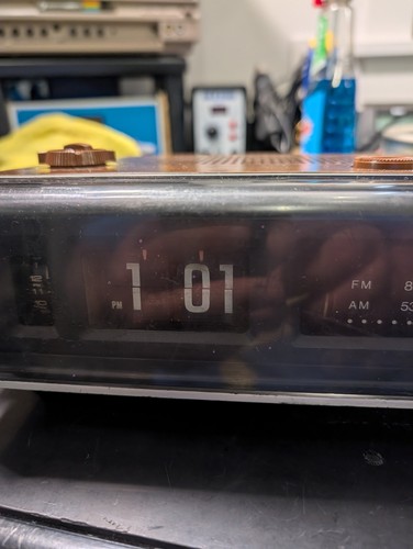 Radio sveglia vintage