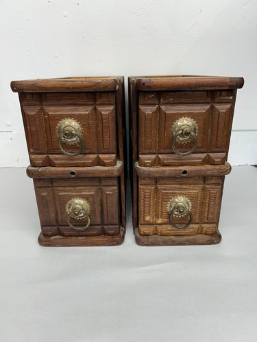 Cassettiera antica per