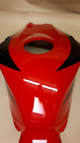 Carena serbatoio carburante