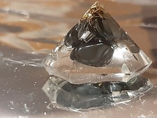 Piramide ORGONITE 1 CHAKRA