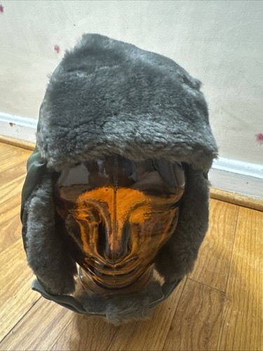 Casco vintage invernale