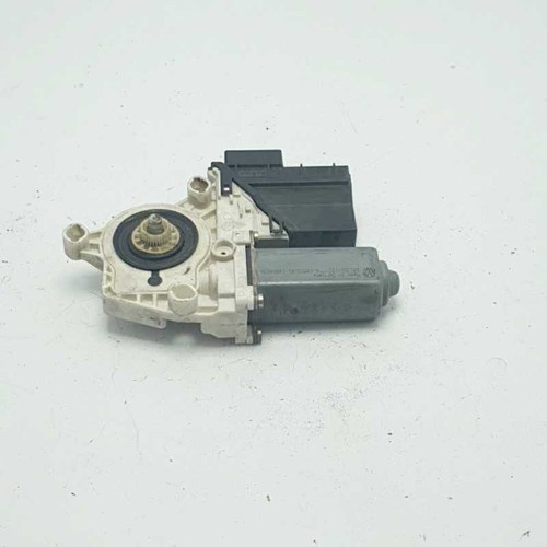 104388101 motorino alzavetri
