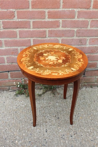 Vintage round italian - vintage,