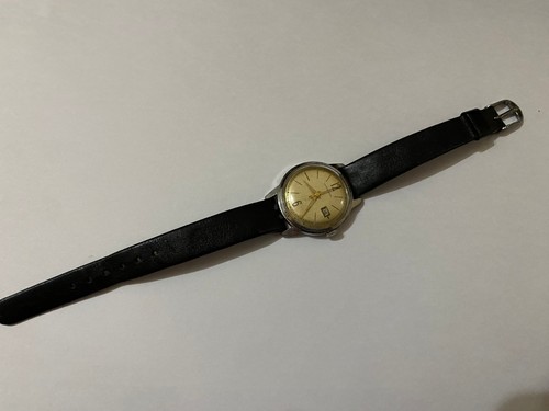 Junghans 93s1 date wristwatch - junghans,