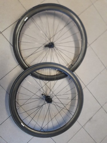 Coppia ruote in carbonio - in,