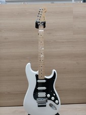 FENDER MEXICO PLAYER