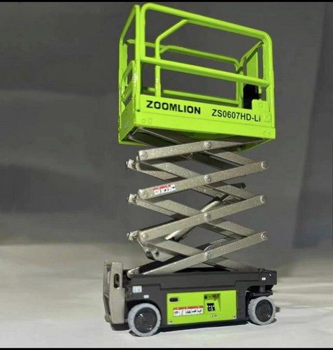 Sollevatore elettrico - , a