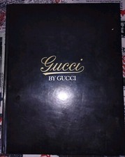 Gucci libro - by,