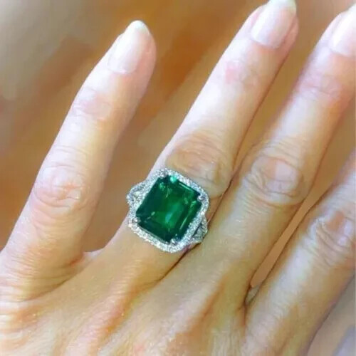 Emerald cut natural - emerald,