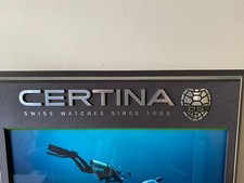 Display posteriore usato come