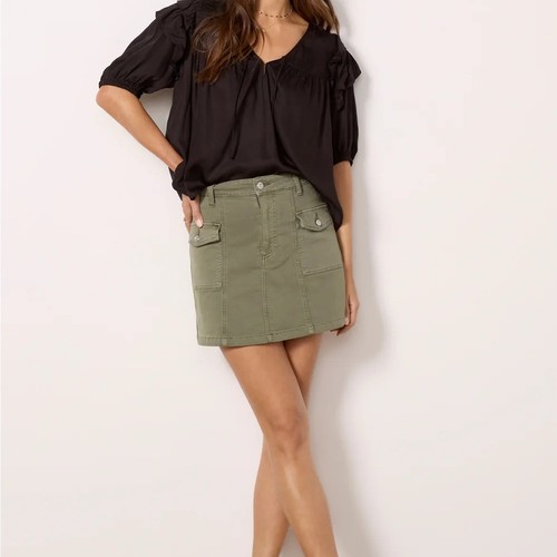 Top nero con - , volant