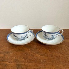 Coppia tazze e piattini