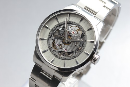 Con scatola orologio - [con,