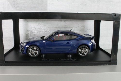 Toyota gt86 autoart - toyota,