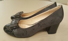 Scarpe nuove decolltè di m con tacco 6 cm di marca Laura Biagiotti - n. 37