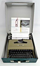 OLIVETTI LETTER 22 BEIGE