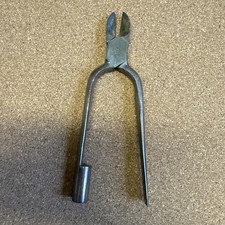 Antique corkscrew - champagne