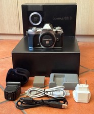 Olympus OM-D E-M5 Mark II