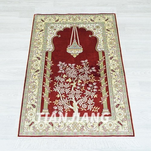 Hand knotted silk - 2.5'x4',