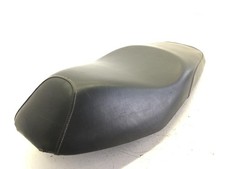 SELLA SADDLE - 2 DIFETTI SU BORDO FODERA SYM SYMPHONY S E4 125 2016 LXMXBA302