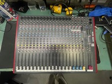 Allen & Heath - Mixer 22
