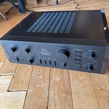 Amplificatore integrato Sansui