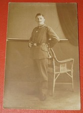 Vecchia foto cartolina soldato