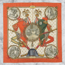 Sciarpa di seta HERMES Carre