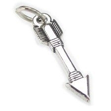 Ciondolo freccia 2D in argento