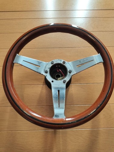 Volante legno nardi - in,