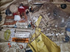 A LOT OF PIECES FOR CASTILLOS