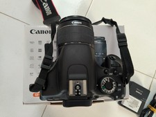 Canon EOS 600D + EF-S 18-55mm