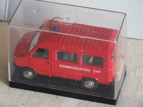 Oldcars fiat iveco daily - 1:43,