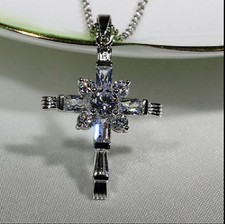 Ciondolo croce diamante VVS1/D