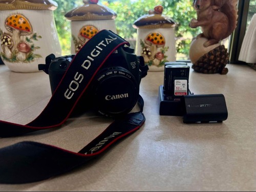 Canon eos mark iii ef - eos,