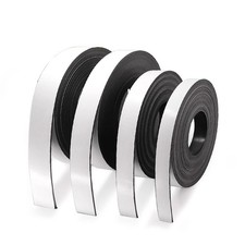 Nastro magnetico autoadesivo