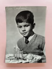 BUON COMPLEANNO - BAMBINO CHE SPEGNE LE CANDELINE  CARTOLINA BIANCO E NERO USATA