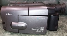 SONY HANDYCAM VIDEO Hi8 VIDEO CAMERA RECORDER 24x CCD-TRV60E ALIMENTATORE AC-V26