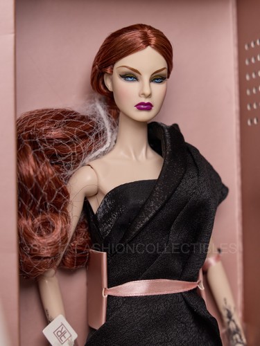 Bambola agnes von weiss - bambola,