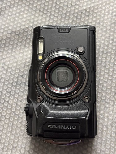 Fotocamera digitale compatta