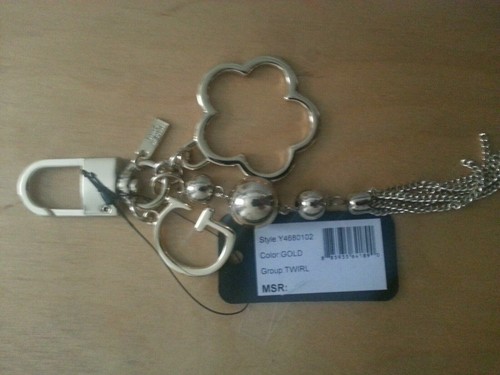 Guess portachiavi charm