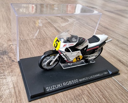 Modellino moto suzuki rgb - suzuki,