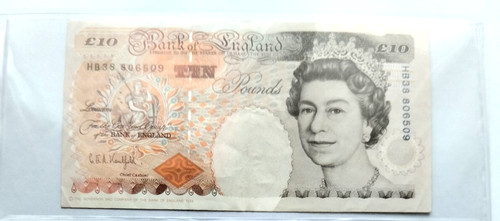 England ten pounds - ten,