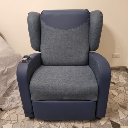 Poltrona alzapersona elettrica - alzapersona,