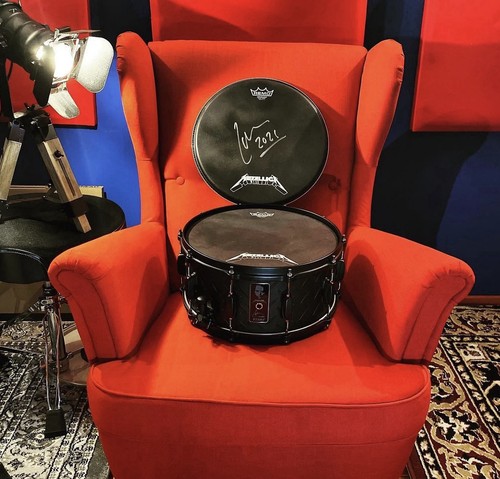 Tama lars ulrich - lars, signature