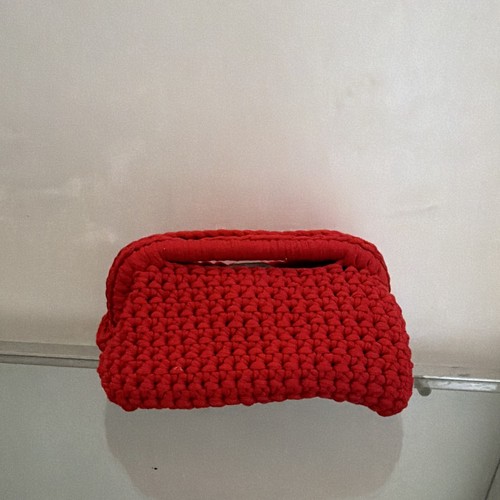 Pochette donna maglia rossa - in,