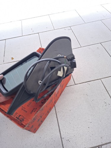 Specchietto retrovisore - specchietto,