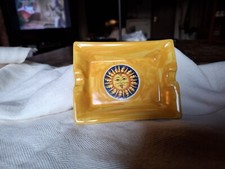 Posacenere Terra e Fuoco in ceramica dipinto a mano.