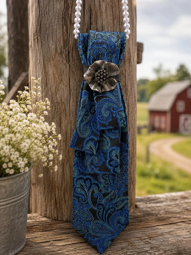 Rara collana cravatta paisley